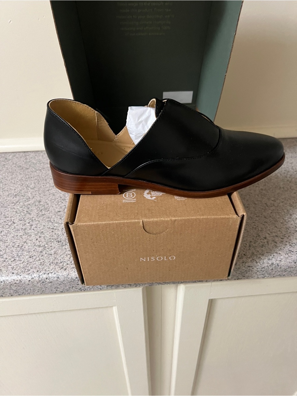 Nisolo Emma d’orsay Oxford